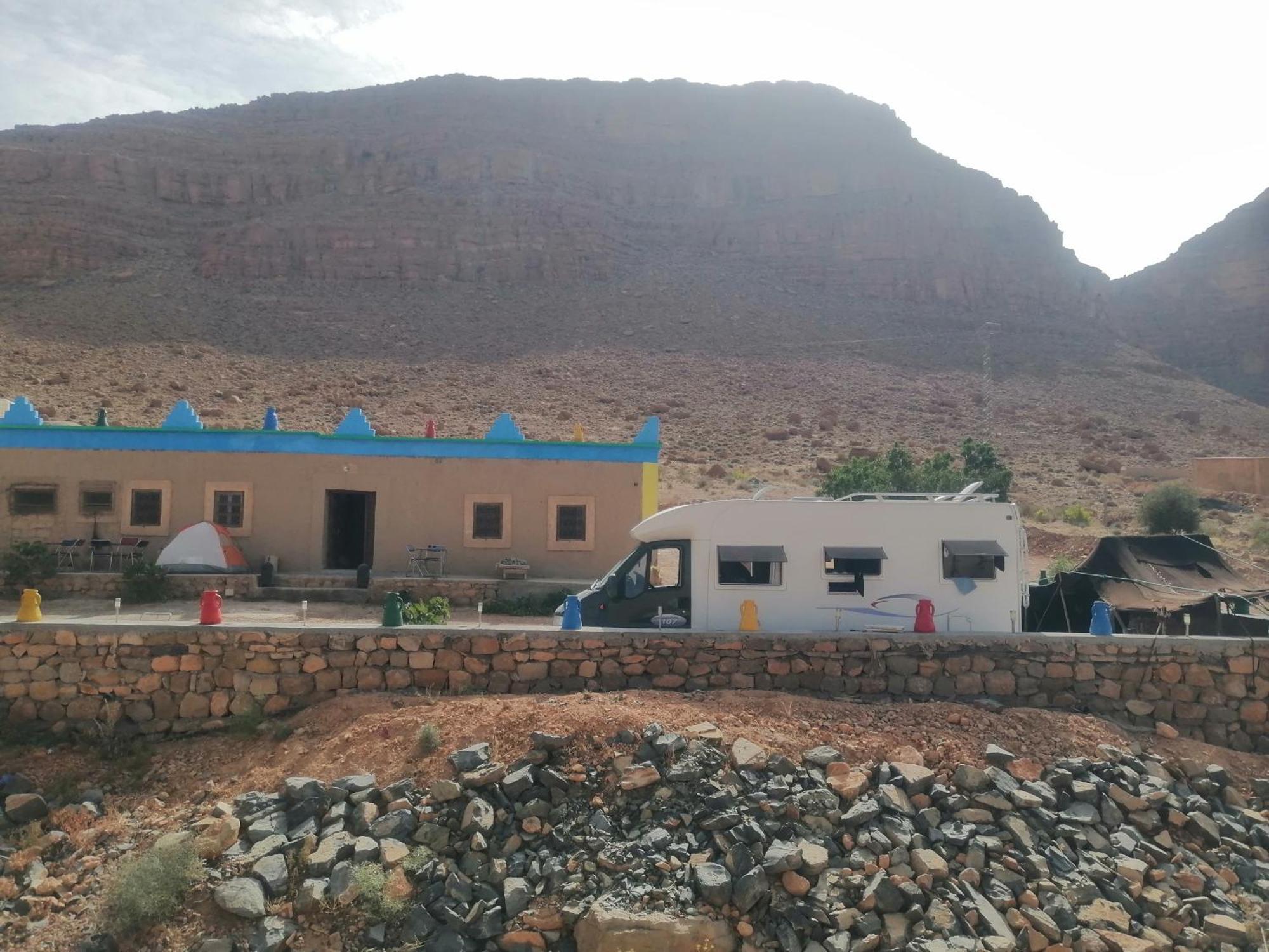Gite D'Etape Traditionnel Berbere Ifri Exterior photo