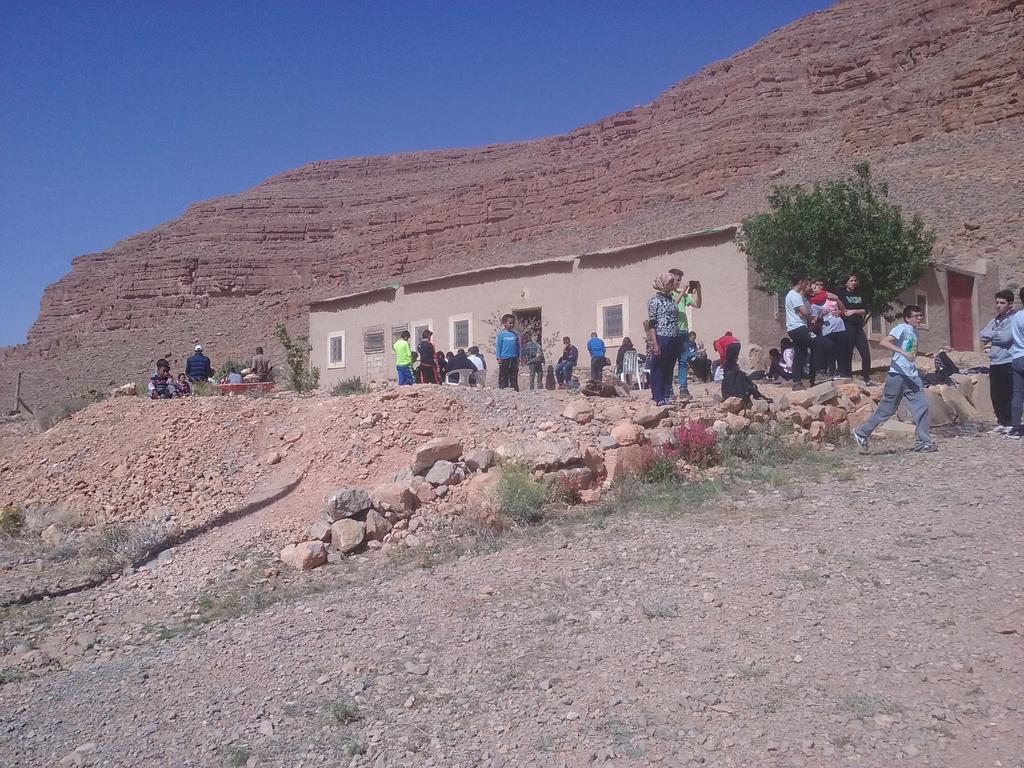 Gite D'Etape Traditionnel Berbere Ifri Exterior photo